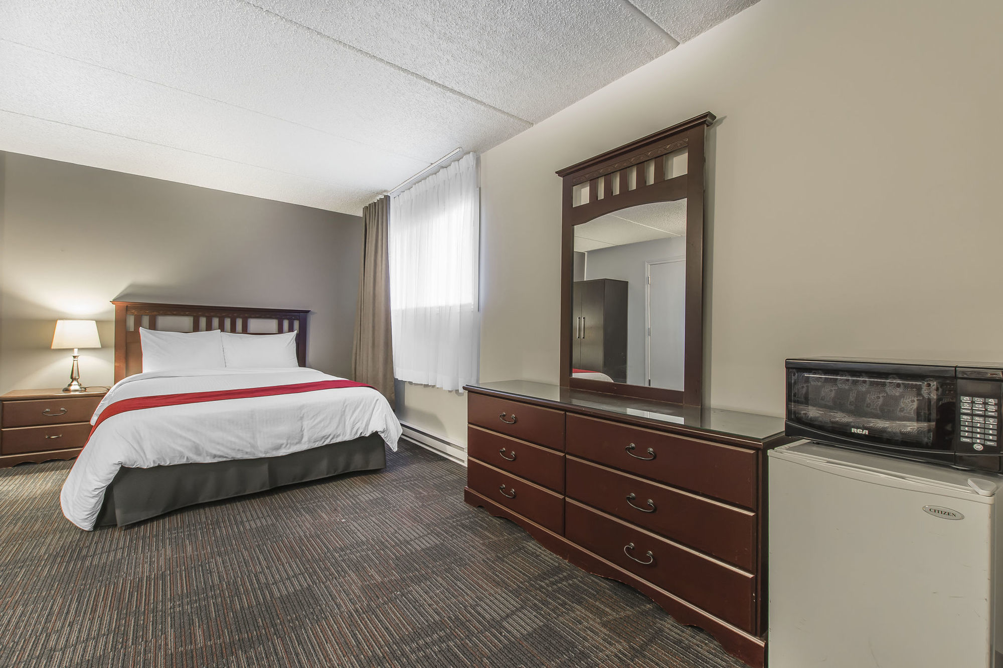 גרנבי Hotel Le Principal חדר תמונה